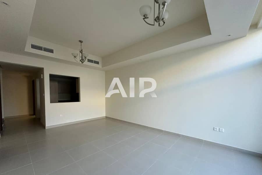 Spacious Villa | Private Garden | Family Community