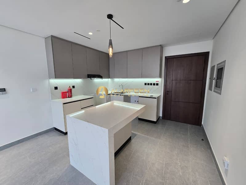 2Br+maid | Corner Unit | Burj Khalifa View