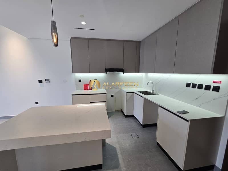 2Br+maid | Corner Unit | Burj Khalifa View