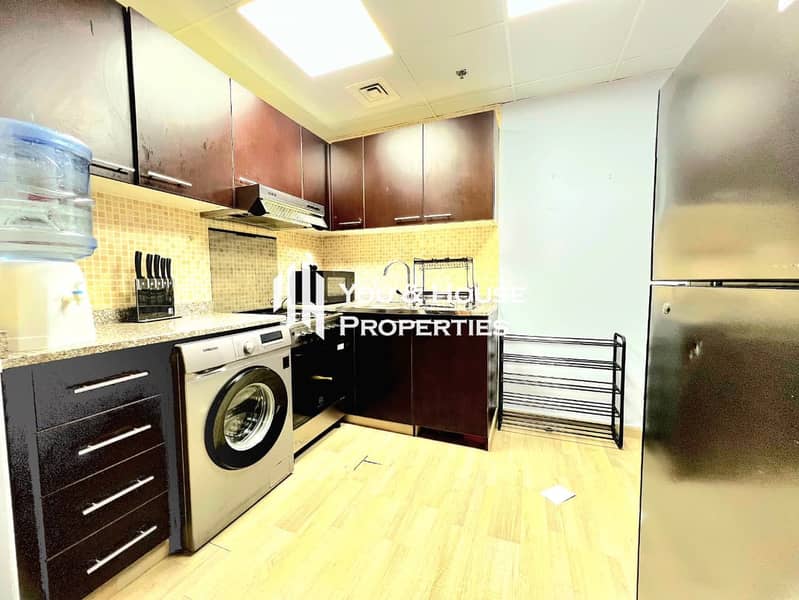 Elegant Furnished Apartment I Premium & Stylish Layout I Prime Location