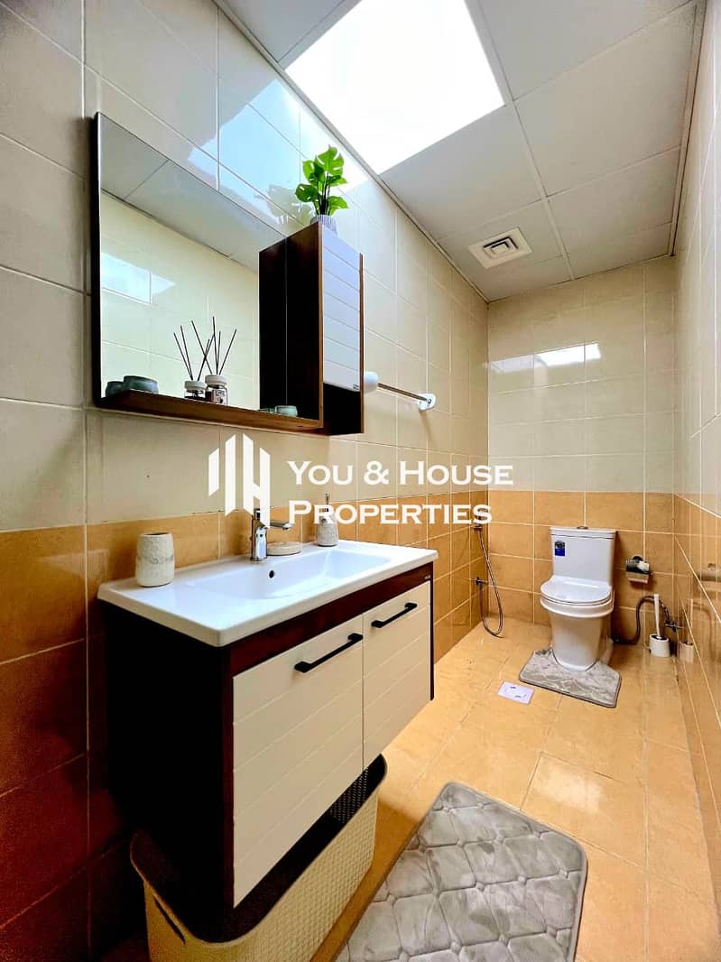 Elegant Furnished Apartment I Premium & Stylish Layout I Prime Location - Image 6