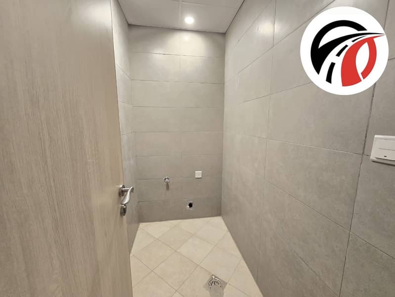 Vacant Unit | Spacious 2BHK | Ready To Move | All Amenities | Prime location - Image 9