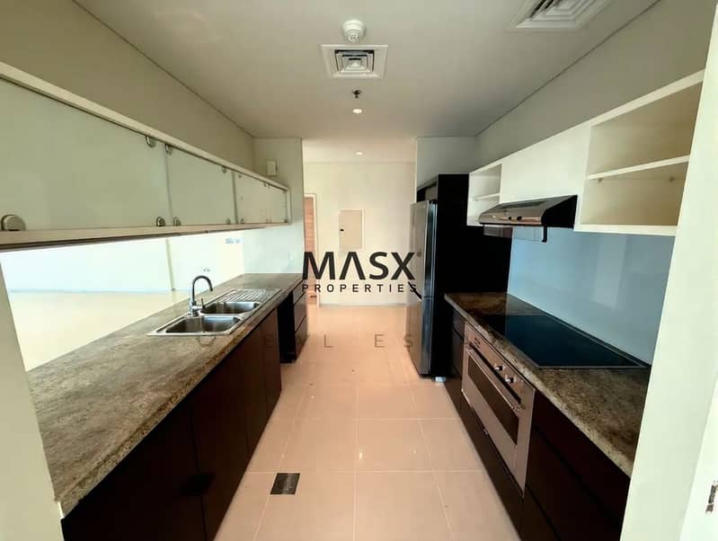 Family Residence | Chiller Free | Near Metro