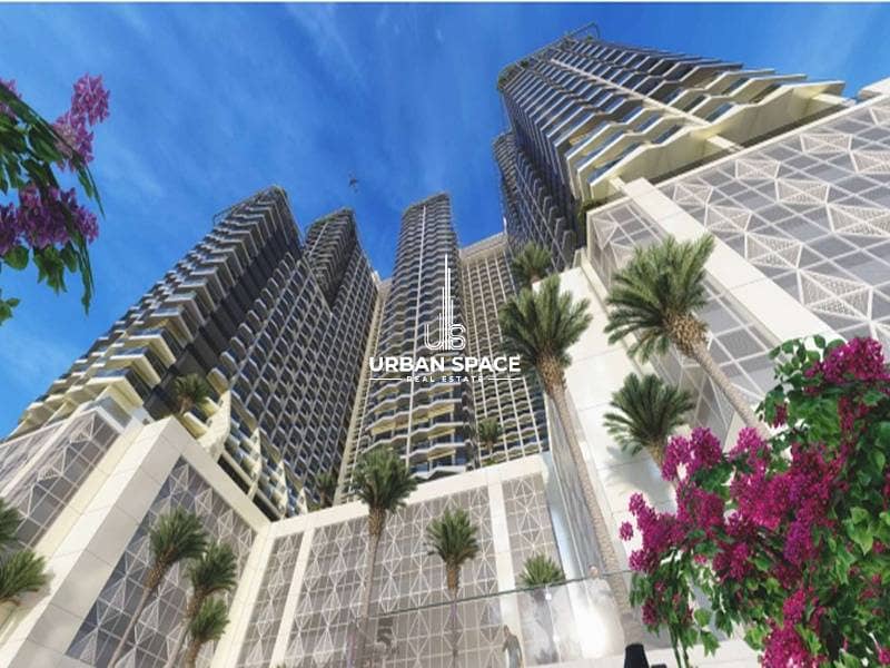 Stylish Apartment with Lake view .