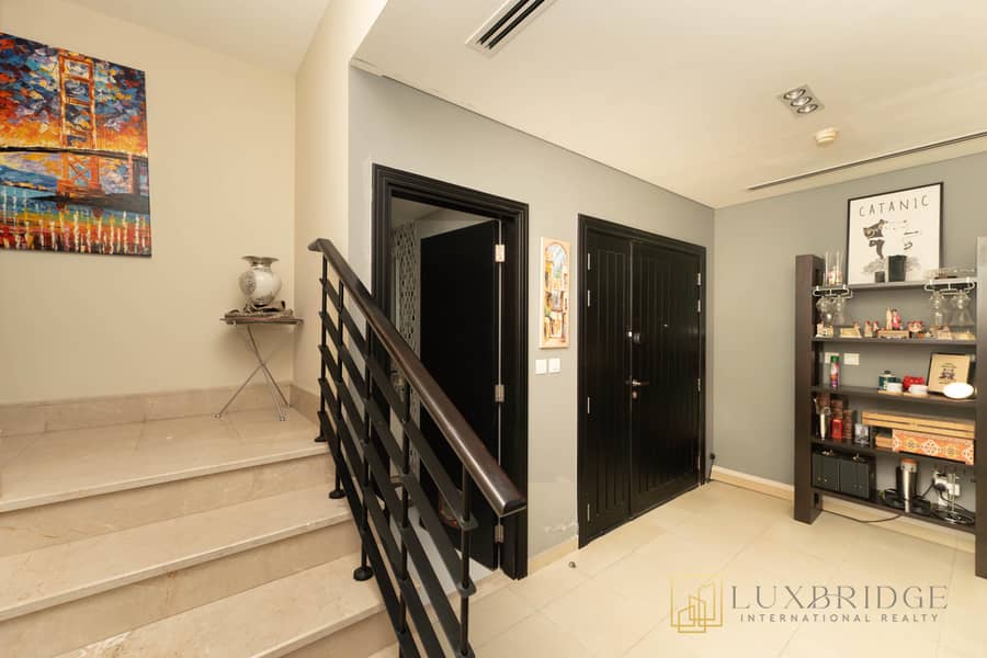 Spacious Townhouse | Vacant | Unfurnished - Image 7