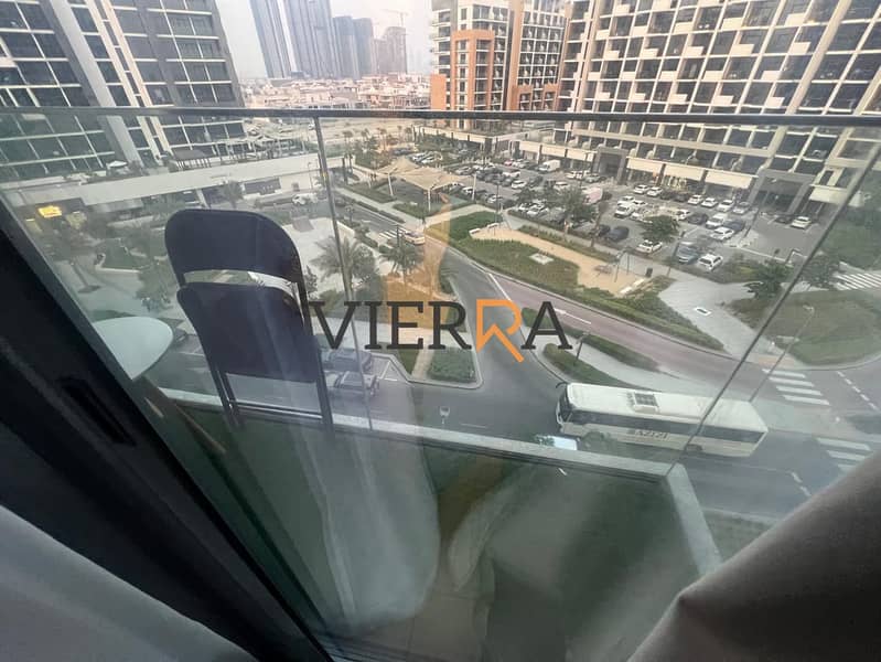 Ready to Move in | Spacious | Prime location - Image 6