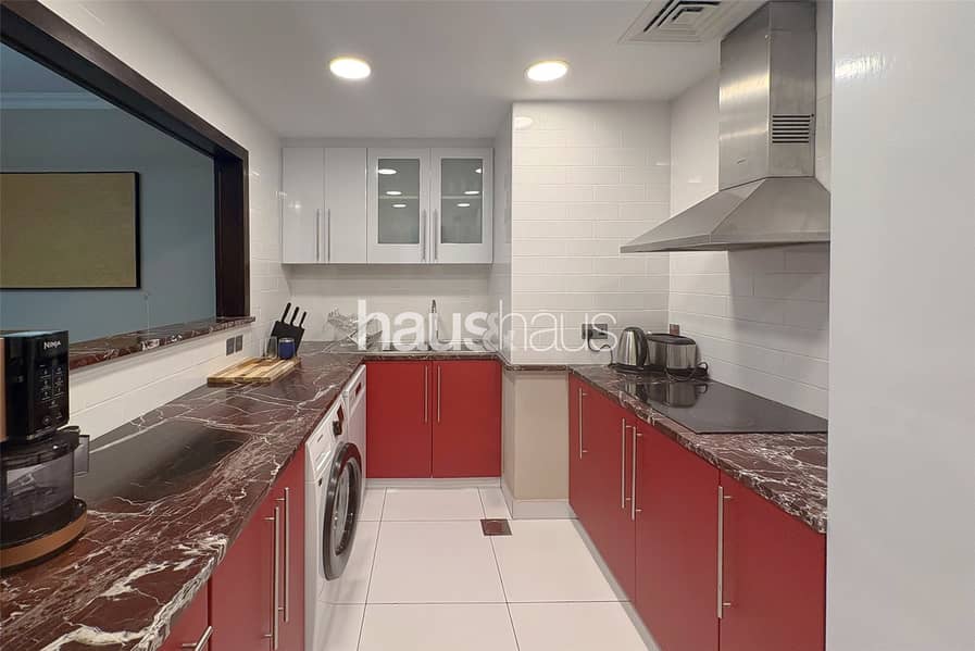 Furnished I Jumeirah Beach Views I Spacious Living - Image 9