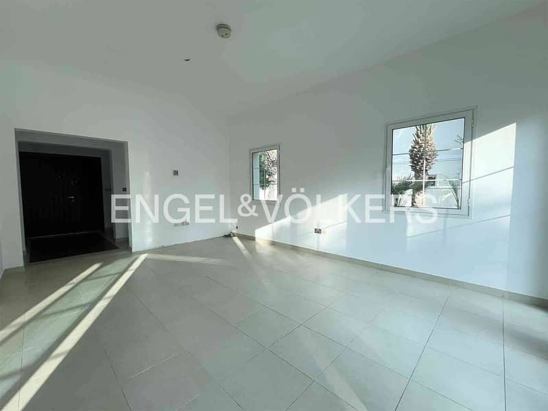 Exclusive | Vacant on Transfer | Prime Location