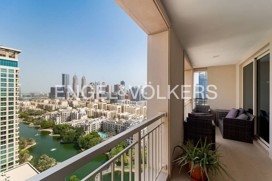 Panoramic View | Generously Sized | VOT