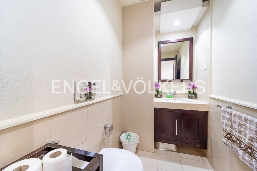 Panoramic View | Generously Sized | VOT - Image 11