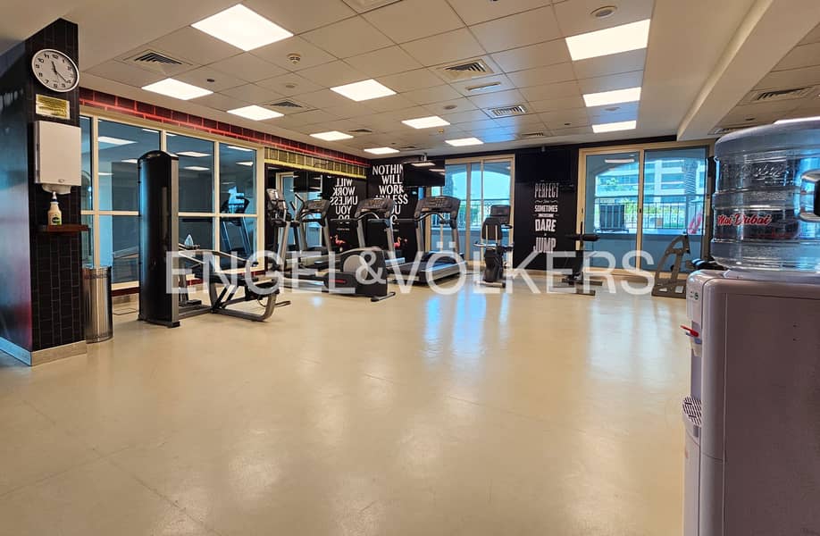 Panoramic View | Generously Sized | VOT - Image 29