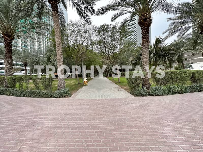 Brand new l Spacious | All Bills incl - Image 32