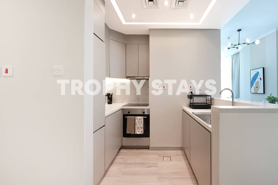 Marina View | Higher Floor | All Bills Incl