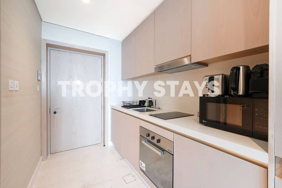 LUXURY STUDIO | 5 STAR FACILITIES | BILLS INCLUDED - Image 11