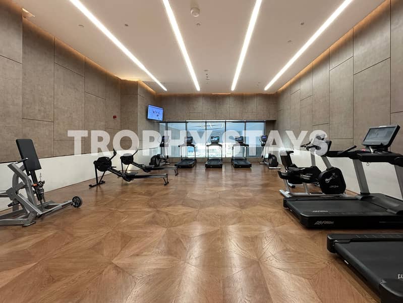 LUXURY STUDIO | 5 STAR FACILITIES | BILLS INCLUDED - Image 32