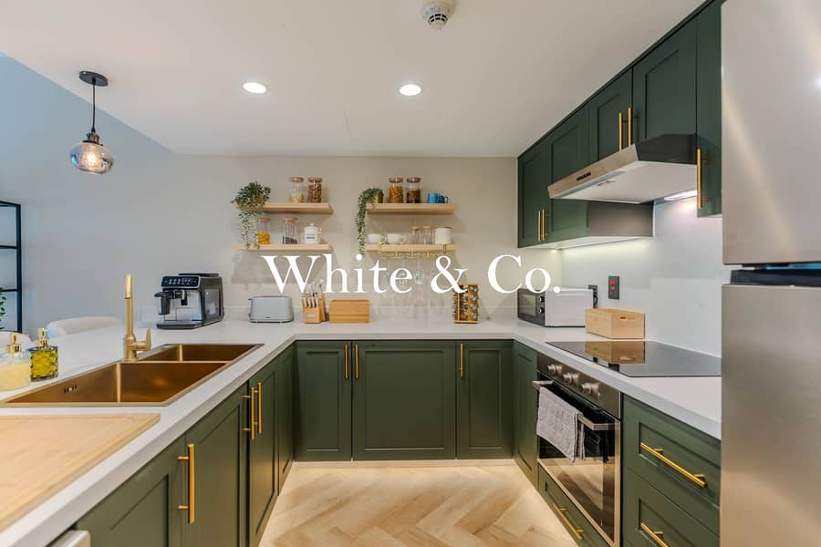 Fully Upgraded | Lake View | Vacant Now