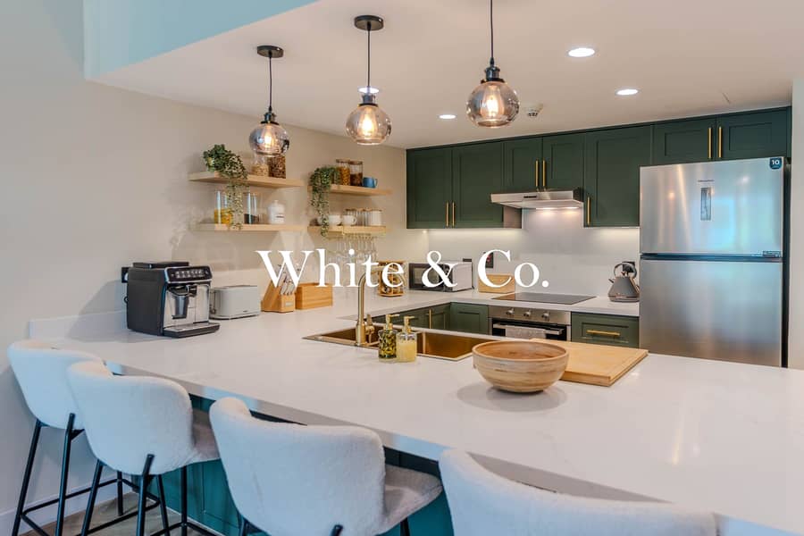 Fully Upgraded | Lake View | Vacant Now