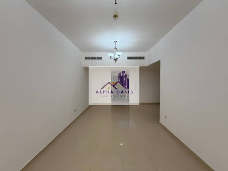 VACANT / HUGE LAYOUT/2BHK+MAIDS ROOM