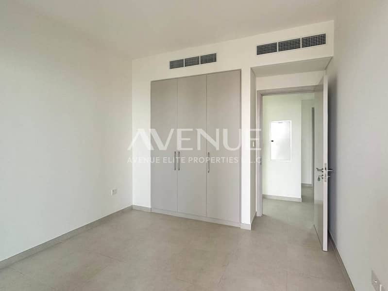 Single Row | Vacant | Close to Pool