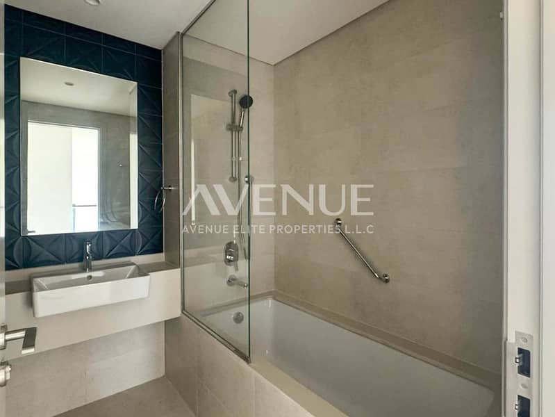 Single Row | Vacant | Close to Pool - Image 10