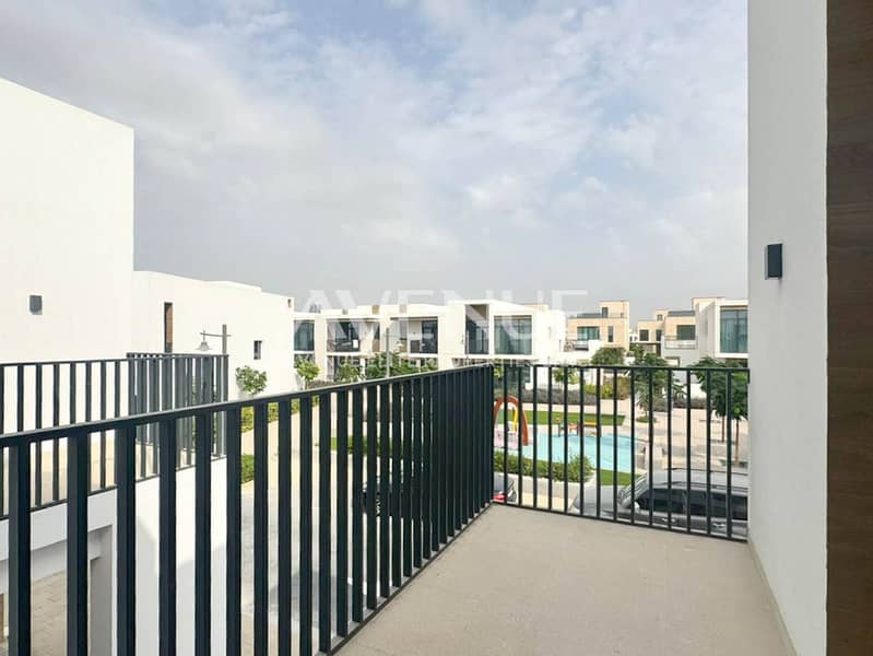 Single Row | Vacant | Close to Pool - Image 13