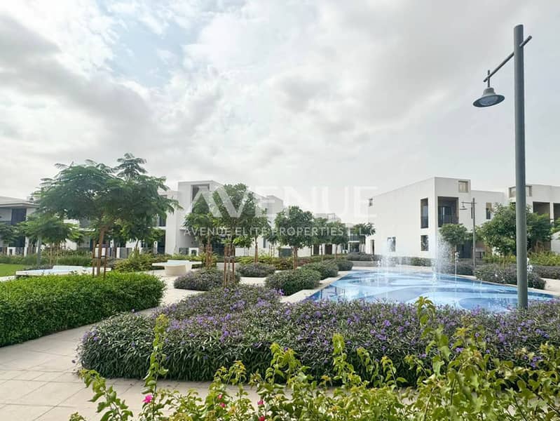 Single Row | Vacant | Close to Pool - Image 18