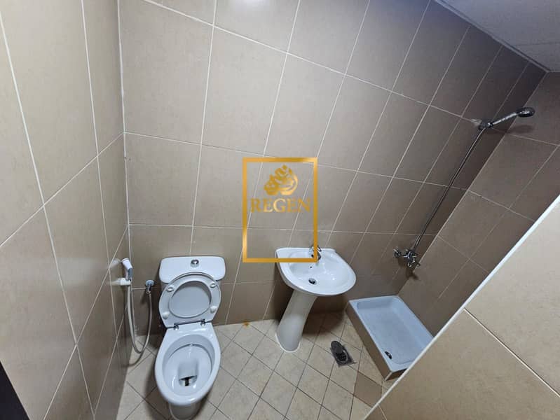 Vacant | Pool View | 2 BR Apartment with Maid's Room - Image 8