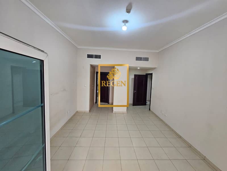 Vacant | Pool View | 2 BR Apartment with Maid's Room - Image 10