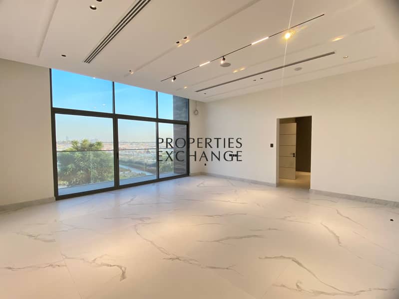 Brand New | Single row on Park | Corner Plot - Image 12