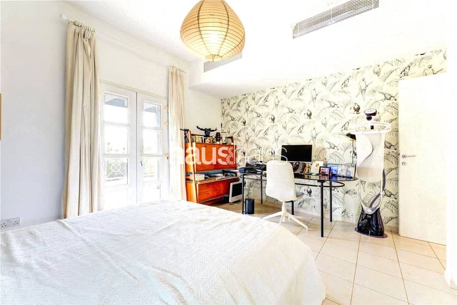 Immaculate Condition | Family Villa | Type 5 - Image 10