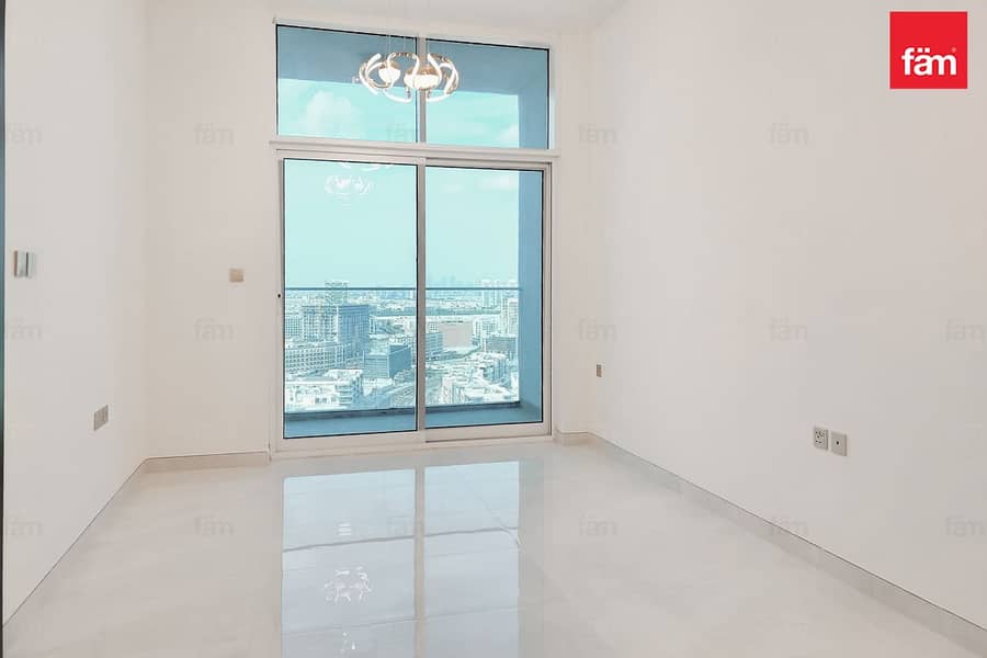 Brand New | High Floor | Miracle Garden View