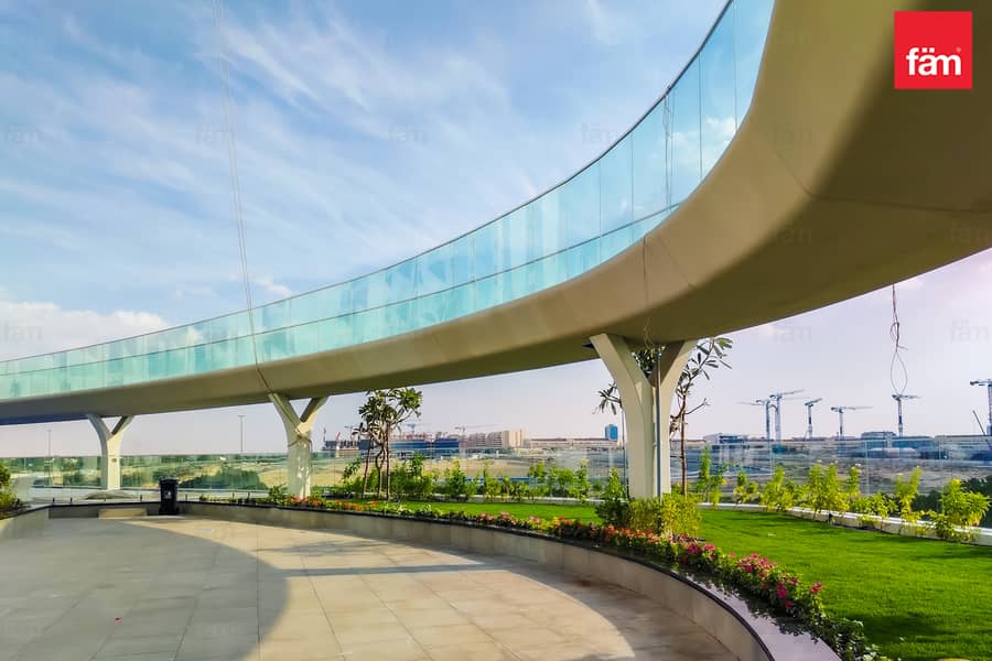 Brand New | High Floor | Miracle Garden View - Image 7