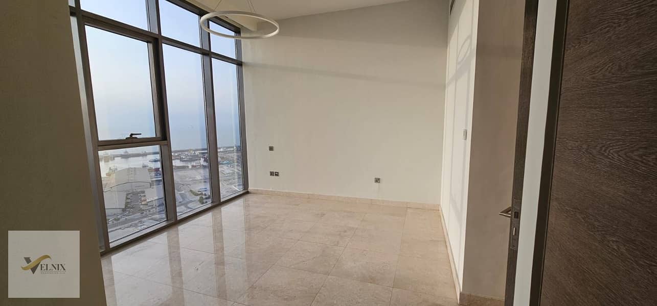 FULL SEA VIEW |3BHK | Unfurnished I World-class Amenities