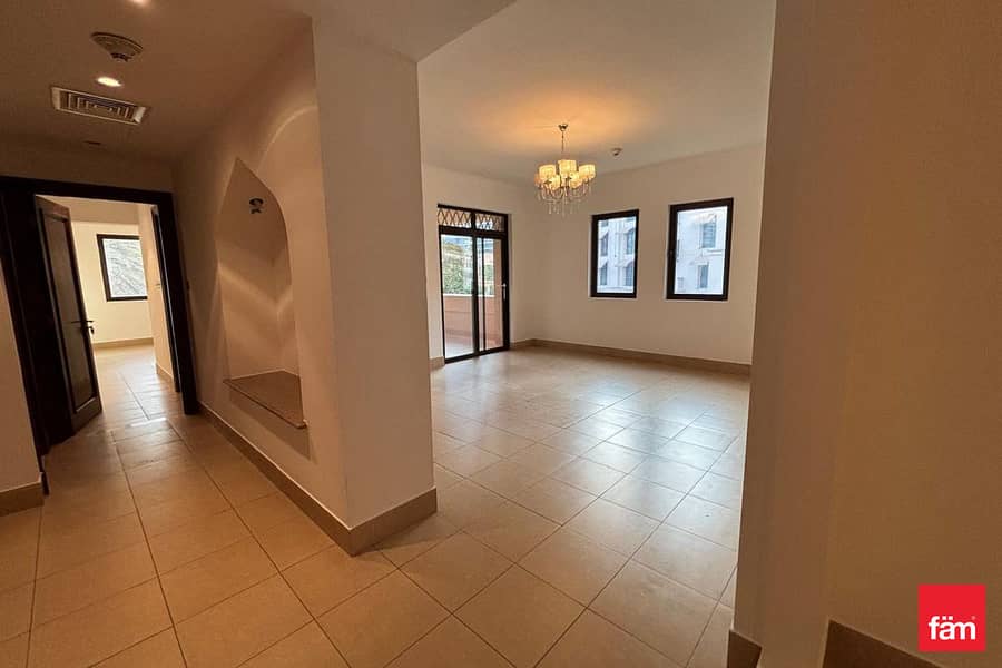 Unfurnished | Ready to move | Pool view | Spacious