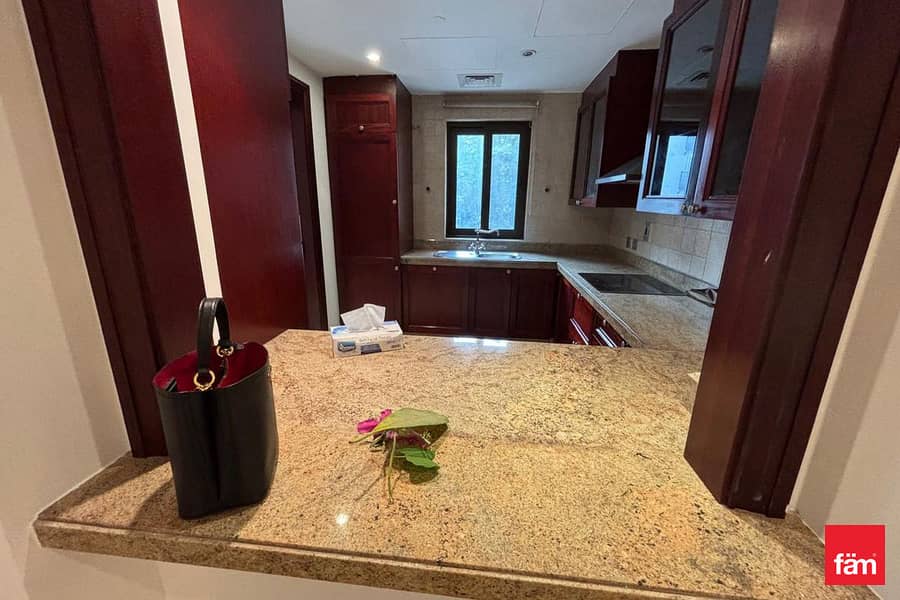 Unfurnished | Ready to move | Pool view | Spacious - Image 6