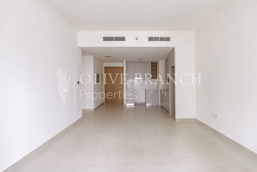 High Floor | Brand New | Luxury Creek Living - Image 7