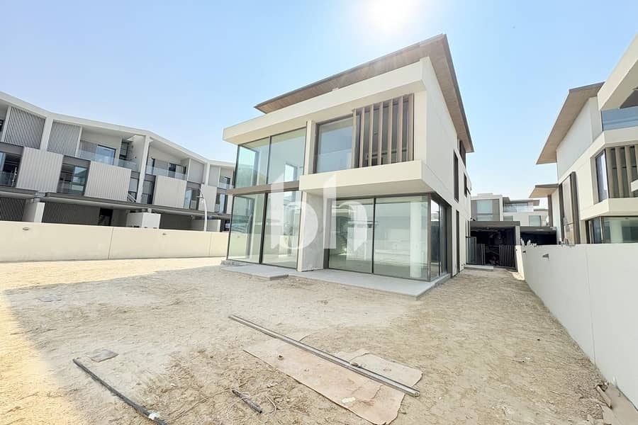 Phase 2 | 4BR + Maids | Prime Location - Image 14