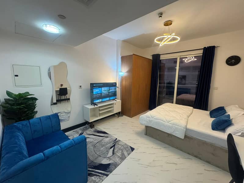 Lavish || Elegant and customized design || Brand new