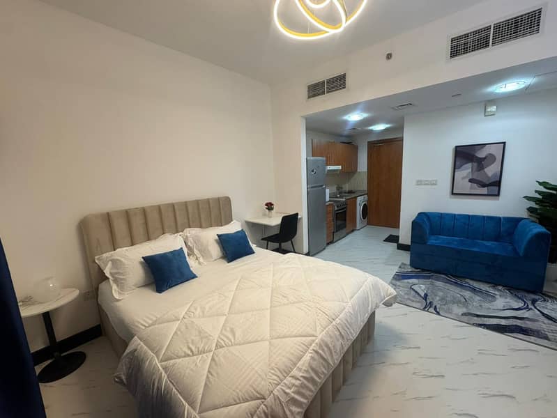 Lavish || Elegant and customized design || Brand new