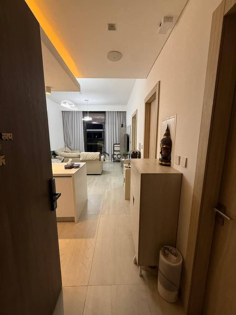 MARVELLOUS LOOK - Image 6