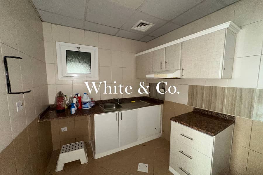 Unfurnished | Metro Cluster | Vacant Now - Image 6