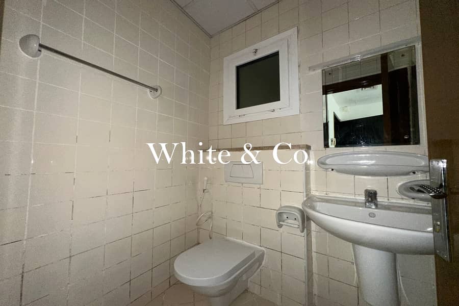 Unfurnished | Metro Cluster | Vacant Now - Image 7