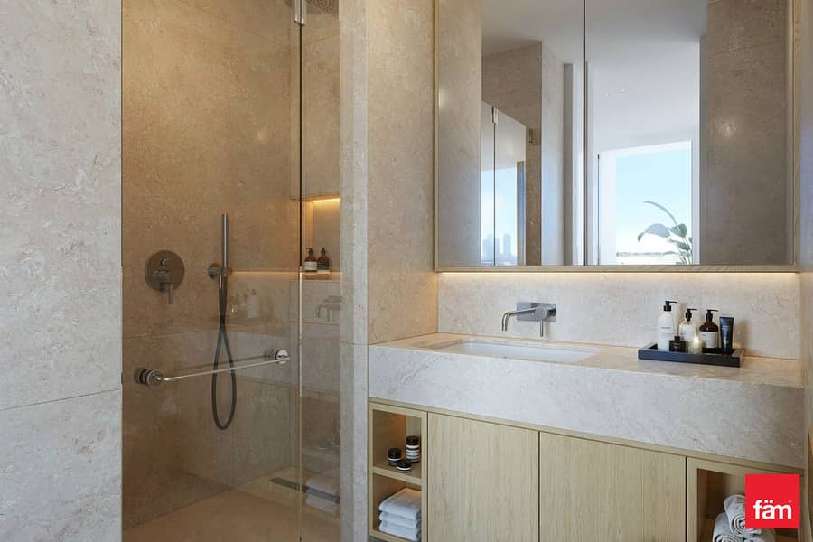 Luxury | High Floor | Corner Unit Burj & Canal - Image 7