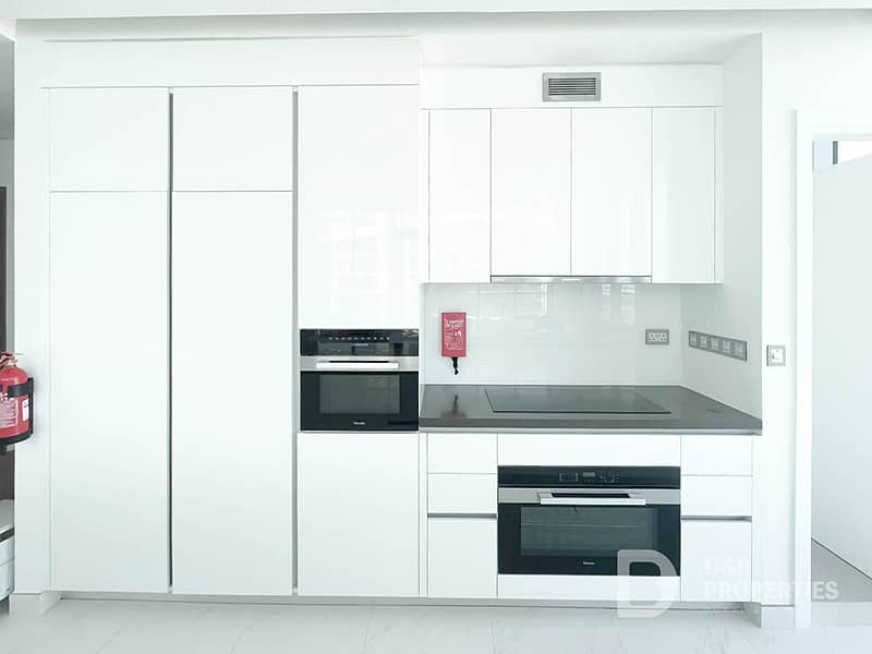 Burj Khalifa and Lagoon View | Maids | Furnished - Image 8