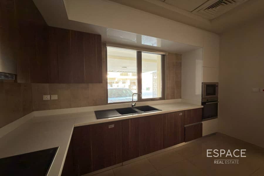 Bright | Modern | Vacant | 3BR Plus Maids