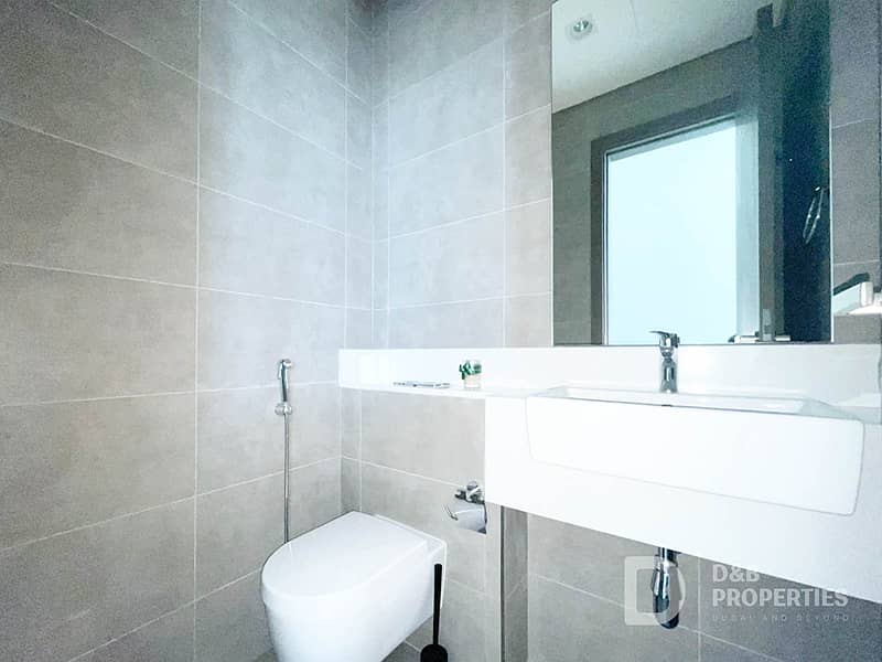 Burj Khalifa and Lagoon View | Maids | Furnished - Image 15