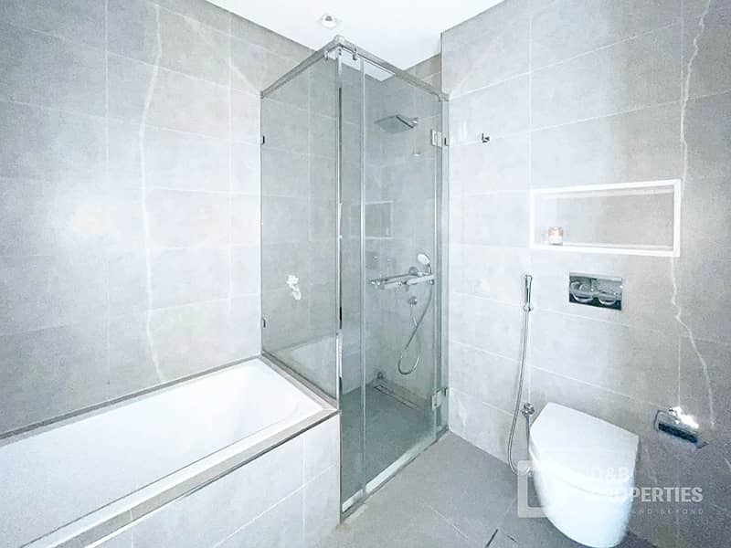 Burj Khalifa and Lagoon View | Maids | Furnished - Image 22