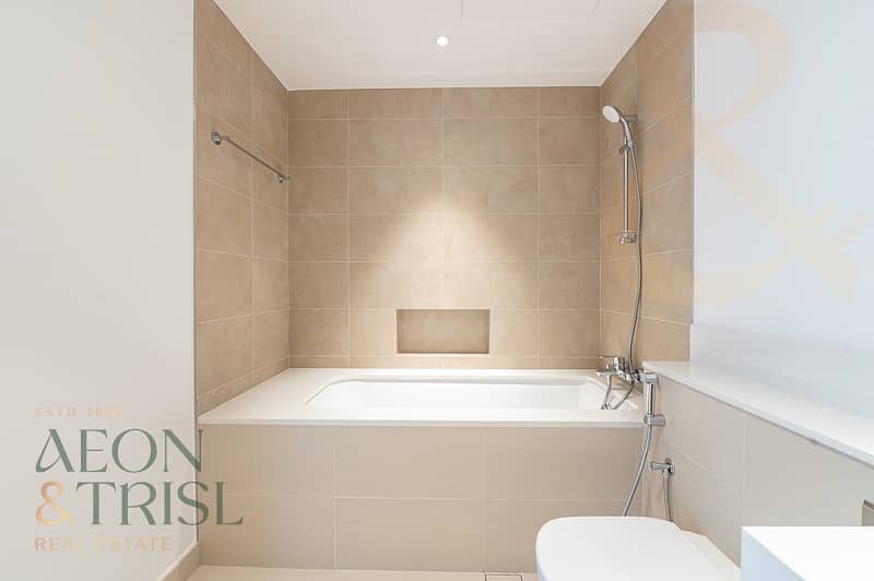 High Floor | Park View | Multiple Options | Vacant - Image 8