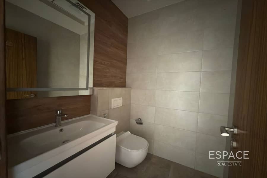 Bright | Modern | Vacant | 3BR Plus Maids - Image 16