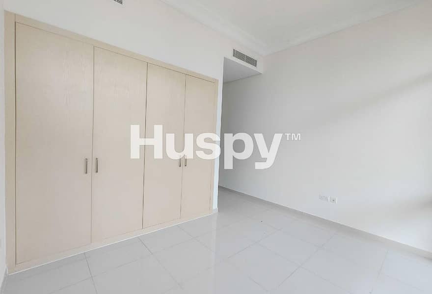 Vacant | Corner Unit | Unfurnished